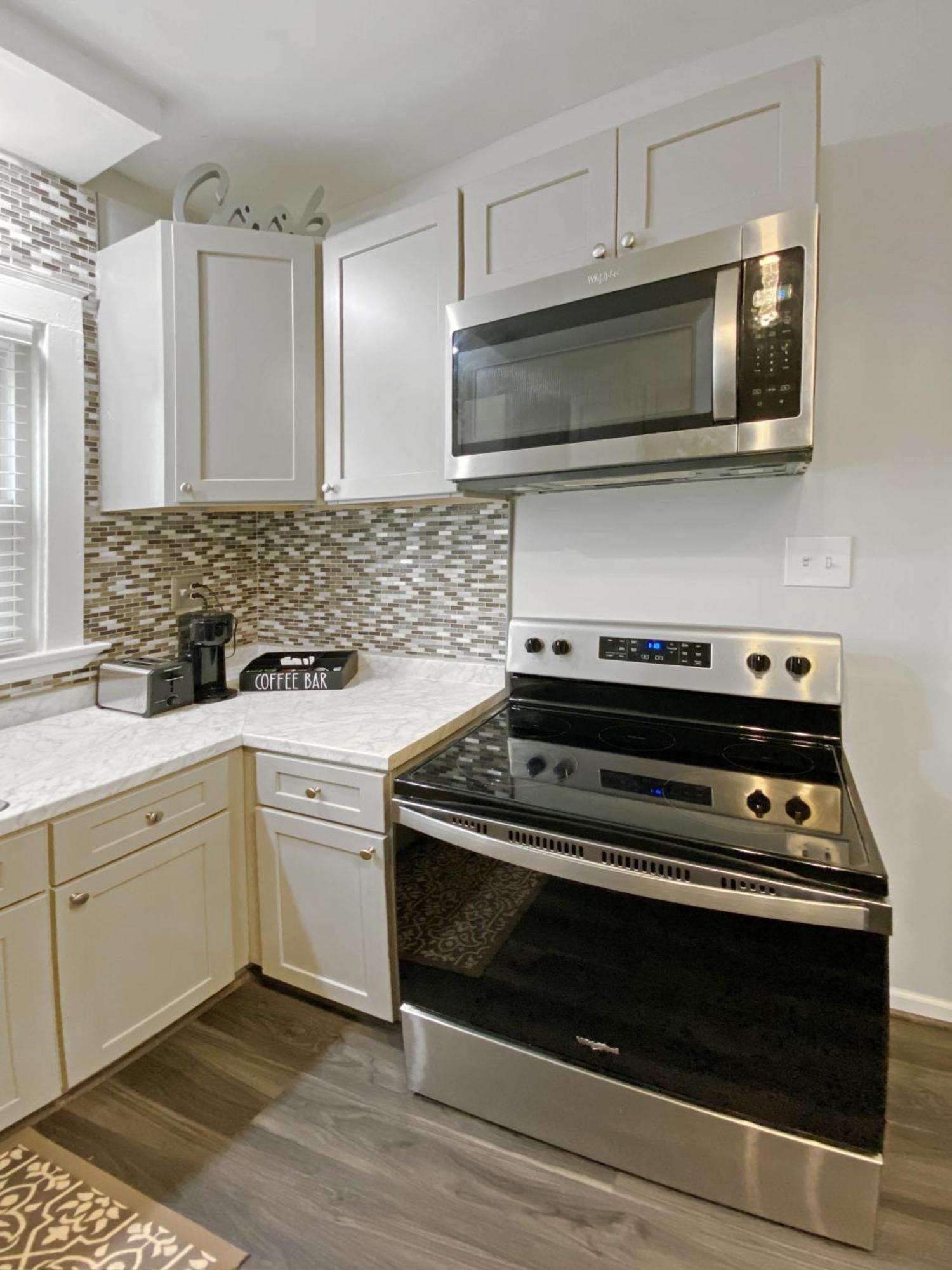 רוצ'סטר Lux 3Br, Steps From Airport, U Of R & Grocery Stores מראה חיצוני תמונה