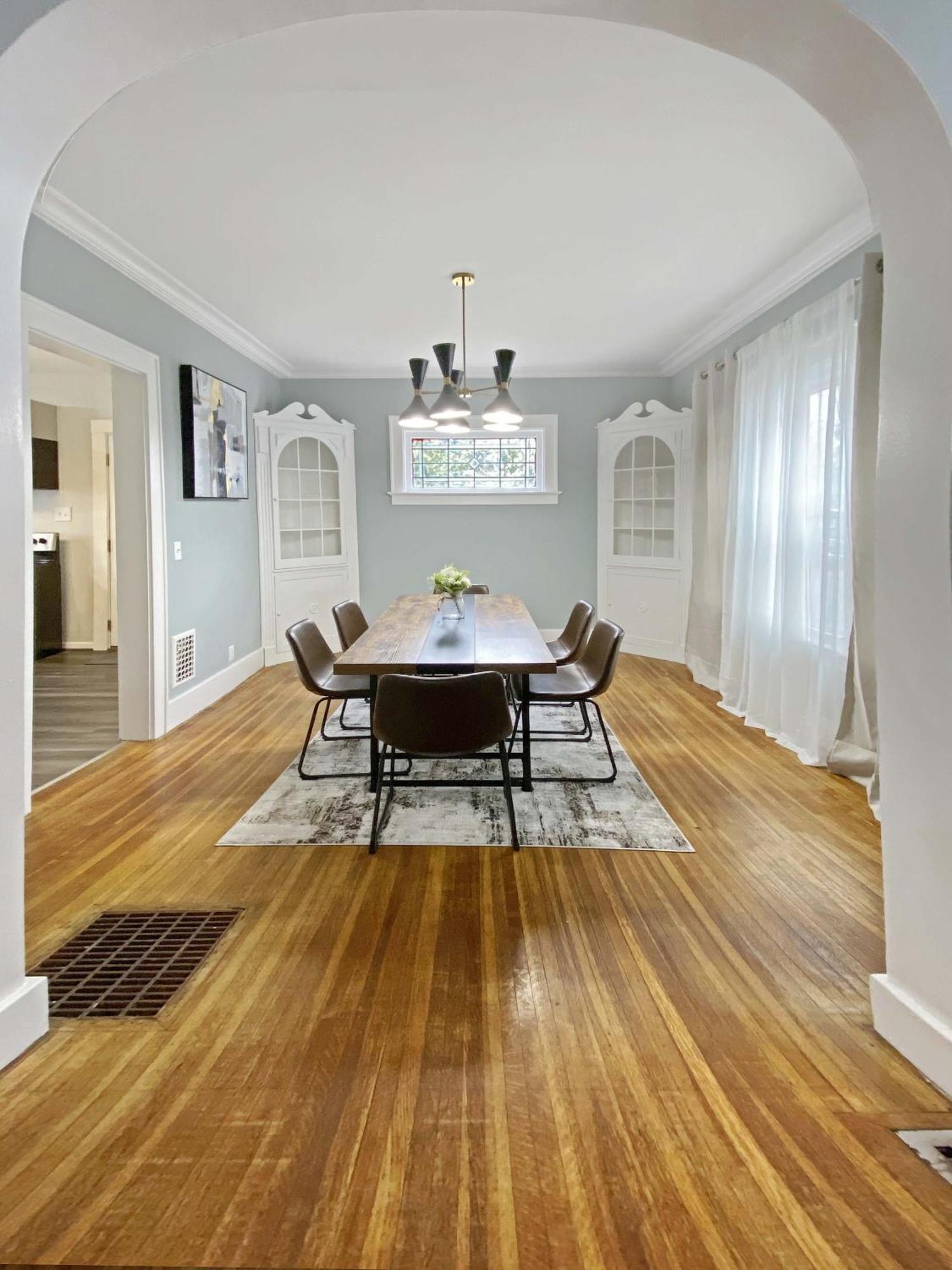 רוצ'סטר Lux 3Br, Steps From Airport, U Of R & Grocery Stores מראה חיצוני תמונה
