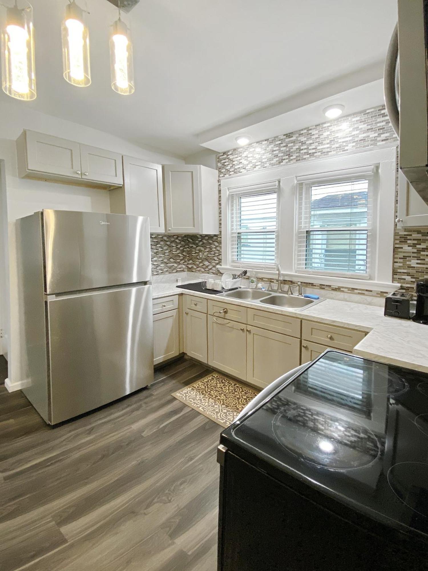 רוצ'סטר Lux 3Br, Steps From Airport, U Of R & Grocery Stores מראה חיצוני תמונה